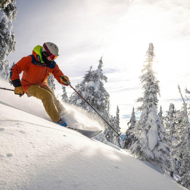 Custom footbeds skiiing lifestyle 1